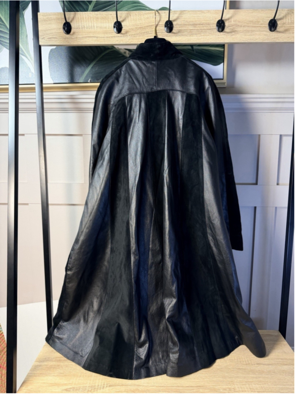 Fur Town Black Genuine Soft Leather With Suede Stripe Women's Coat size L - Picture 3 of 14